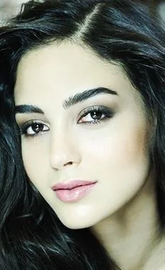 Мелисса Баррера