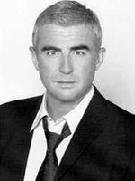 Фернандо Каррера